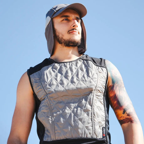 Gilet rafraîchissant gris G-Heat porté