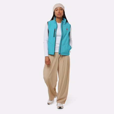 Gilet sport chauffant Femme bleu porté 